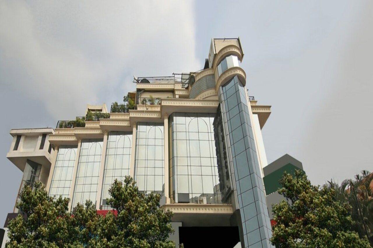 Hotel Monarch Brigade Road à Bangalore Extérieur photo