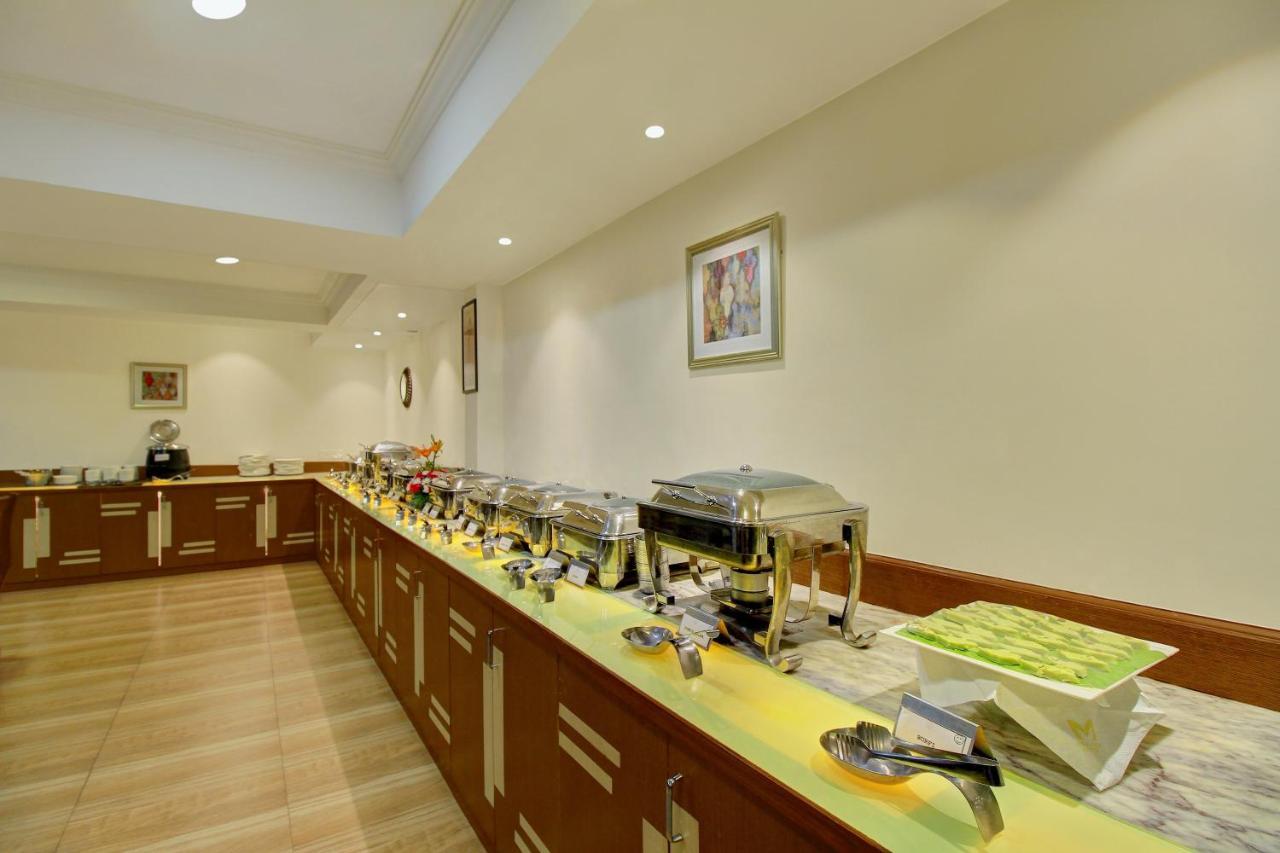 Hotel Monarch Brigade Road à Bangalore Extérieur photo